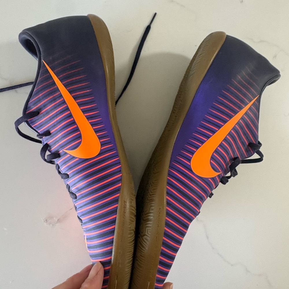 Nike MercurialX Victory VI IC from Nike.